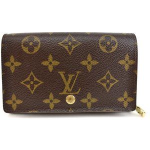 LOUIS VUITTON: Brown, "LV" Logo & Leather Medium Folding Wallet (xu)
